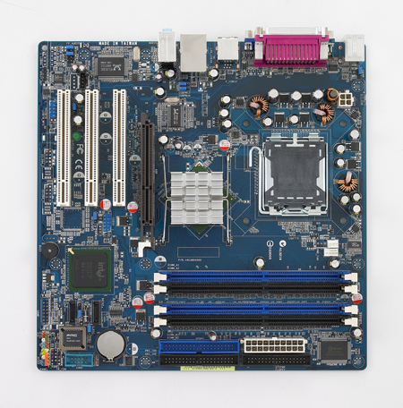 Intel<sup>®</sup> Pentium<sup>®</sup> 4 LGA775 Micro-ATX FSB 800 w/VGA/AGP/ FE