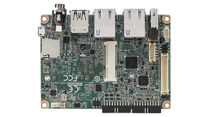 Embedded SBC with Rockchip RK3399 Cortex-A72 2.5" and UIO40-Express