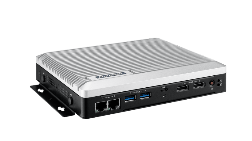 The DS-300 Series offering a variety of CPU options and seamlessly integrated capabilities for a wide variety of
applications.